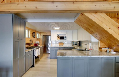 Deer River House | Dock and Fire Pit Lakefront Cabin in Deer River!