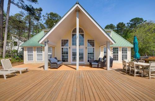 Milledgeville House | Dock and Fire Pit Stunning Lake Sinclair Home!