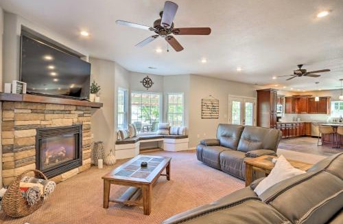 Sunrise Beach House | Dock & Jet Ski Slip: Lakeside Sunrise Beach Home!
