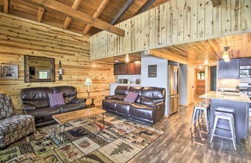 Pequot Lakes House | Dock, Sauna & Hot Tub! 'Loon Lake Lodge'