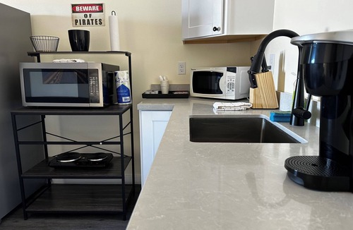 Westport Hotel | Dock Street Inn