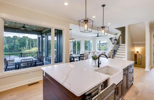 Milledgeville House | Dock + Views: Spacious Lake Sinclair Retreat