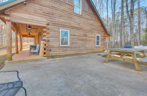 Pittsville House | Dock w/Boat Slip: Cozy Cabin Near Leesville Lake!