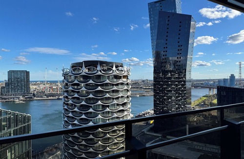 Docklands Apartment | Docklands Waterfront Apartment with Views