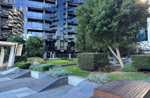 Docklands Apartment | Docklands Waterfront Apartment with Views