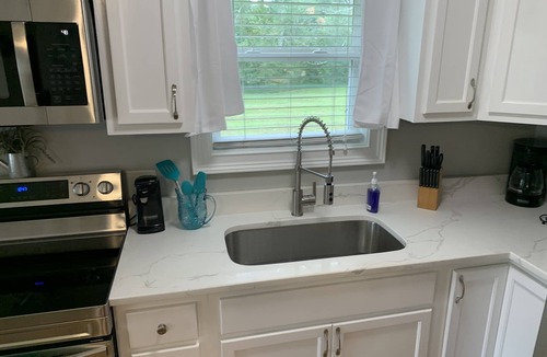 Tunnel Hill House | Dockside Cottage