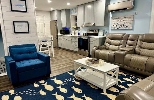 Clarksville House | Dockside Dreamz 1 with beach and dock