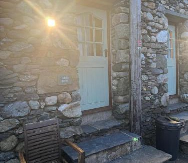 Scales House | Doddick Bothy