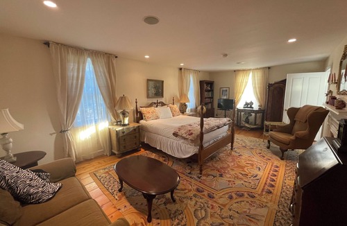 North Hero Bed & Breakfast | Dodds Brick House Bed & Breakfast
