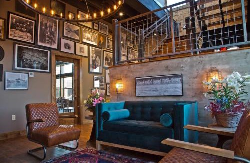 San Saba Hotel | Dofflemyer Hotel