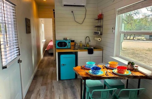 Johnson City House | Dog friendly! - #13 is 1 of 3 containers now dog friendly!