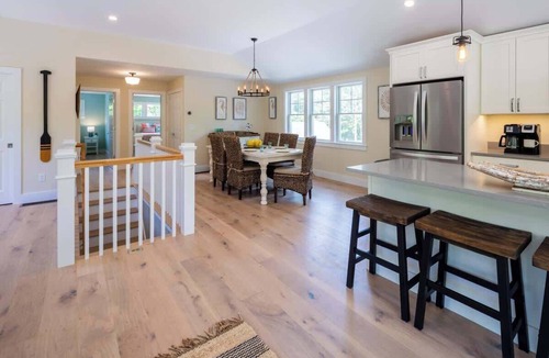 Campground Landing House | Dog Friendly 4 Bedroom with Pool, 2 Min Walk to Beach