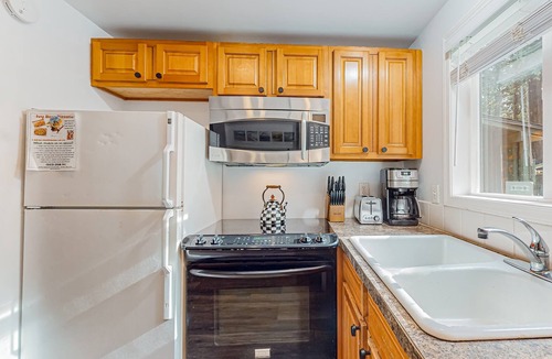 Marmot Cabin | Dog-friendly A-frame near the river with game room, firepit, wood stove, & grill