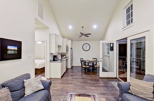 Arp House | Dog-friendly aparthotel with pool & firepit access, screened-in porch, & AC