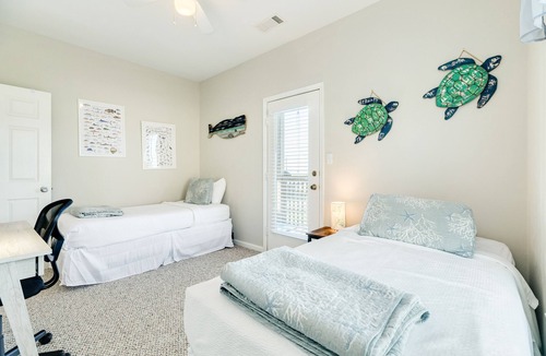 Terramar Beach House | Dog-friendly bayside home with a fenced yard & washer/dryer - walk to the beach