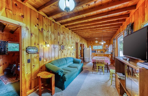 Chestertown House | Dog-friendly cabin with lakefront location, 20' dock, smart TV