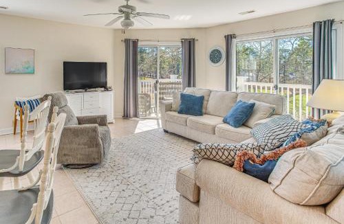 Calabash House | Dog-Friendly Condo w/Resort Perks in Calabash!