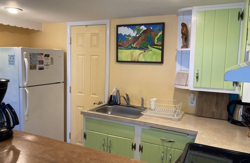 West Cape May Cottage | Dog Friendly, Cozy Cape May Cottage