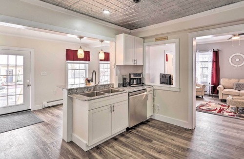 Auburn House | Dog-Friendly Downtown Auburn Vacation Rental!