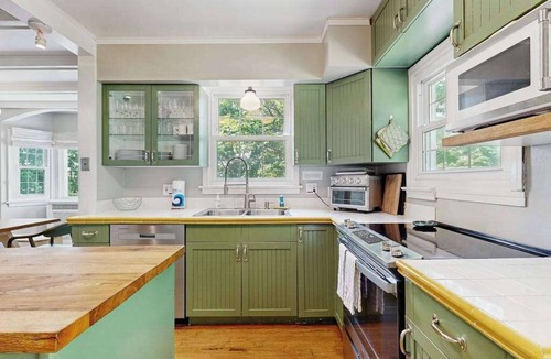Baraboo House | Dog-friendly downtown home with hot tub & deck