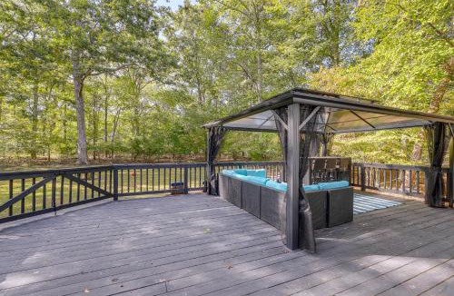 Captain's Cove House | Dog-Friendly Family Retreat Near Chincoteague Bay!