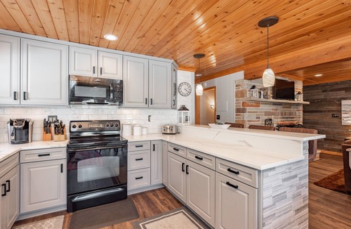 McHenry House | Dog Friendly Getaway Just Steps to Wisp & Fun