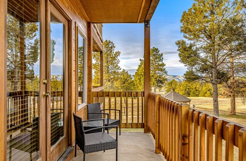 Pagosa Springs Condo | dog-friendly, golf course-front condo near hot springs and wolf creek ski area