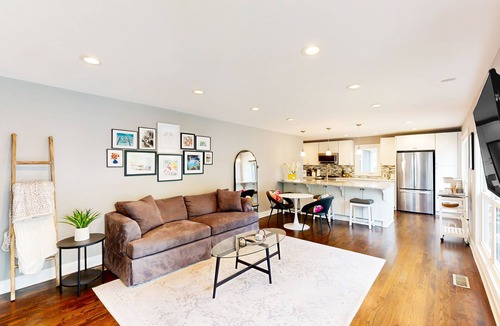 Loring Heights House | Dog-Friendly home full of color with full kitchen, W/D, & AC