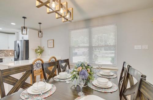 Conroe House | Dog-Friendly Home in The Woodlands w/Fenced Yard!