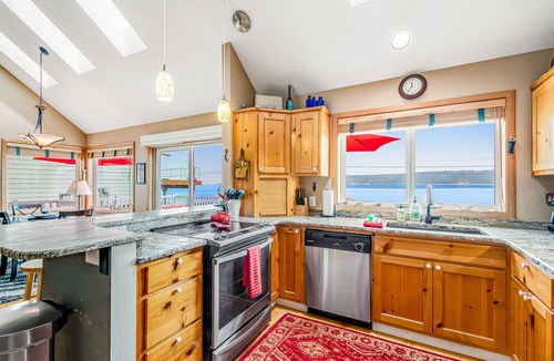 Camano Island House | Dog-friendly home with a great deck, ocean view & firepit on beachfront lawn