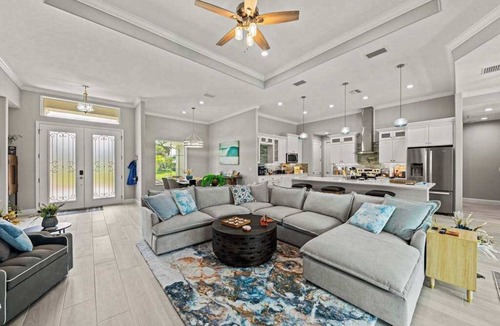 Long Meadow House | Dog friendly home with private pool, lanai, family games, and internet