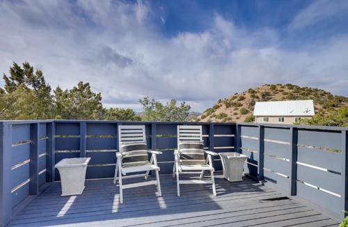 Cerrillos House | Dog-Friendly Home w/Fenced Yard in Los Cerrillos