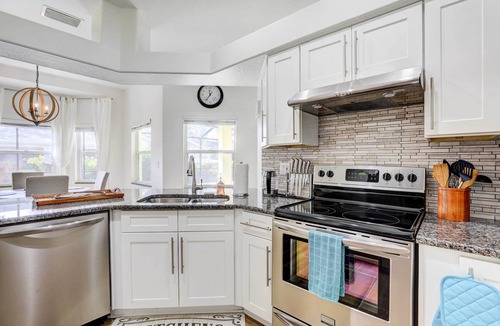River Pointe House | Dog-Friendly Home w/Pool & Yard in Bradenton
