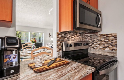Silver Springs Shores House | Dog-Friendly Home w/Patio, Grill + Fire Pit!
