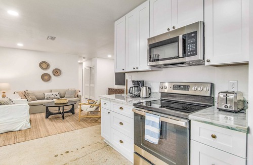 Pensacola House | Dog-friendly home with pool, patio, full kitchen, & W/D - in a great location