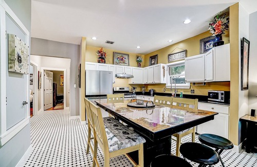 Tobin Hill House | Dog-friendly home with large patio, W/D & central AC