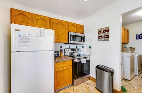 Kiwanda Shores House | Dog Friendly House with Ocean Views Hot Tub Arcade Machine and Easy Beach Access