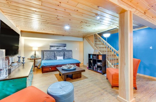 Whitehall Apartment | Dog-Friendly Mtn Retreat in Whitehall w/View!