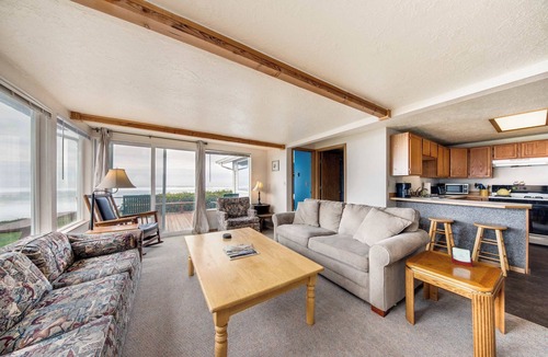 Gleneden Beach House | Dog Friendly Oceanfront Home with Easy Beach Access, Large Deck & Walk to Park