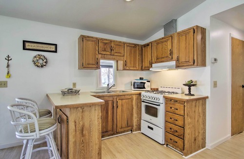 Ocean Pines House | Dog Friendly! Ocean Pines 'Crabby Cottage'