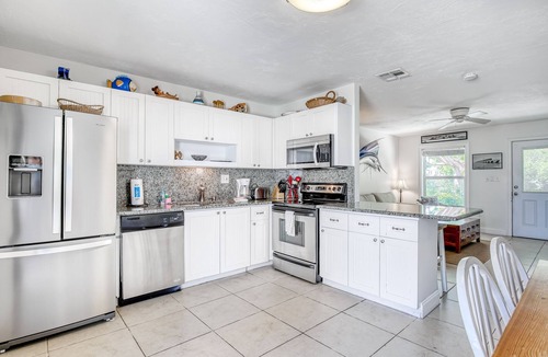 Layton Cabin | Dog-Friendly, Oceanfront Duplex with Private Beach Access & Dock