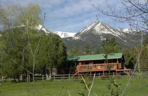 Howard House | Dog Friendly Pond Private