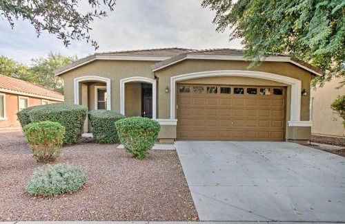 Gilbert House | Dog-Friendly Retreat w/Patio & Yard in Gilbert!
