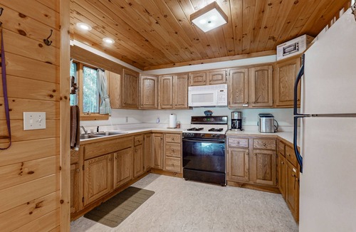 Indian Lake House | Dog-friendly, riverfront cabin with kayaks and firepits