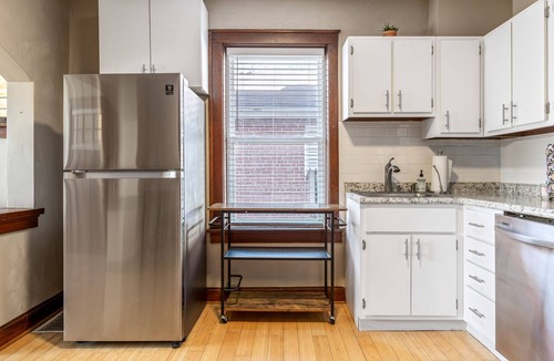 St. Louis Apartment | Dog-Friendly South City 1st Floor Apartment