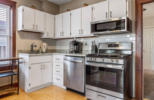 St. Louis Apartment | Dog-Friendly South City 1st Floor Apartment