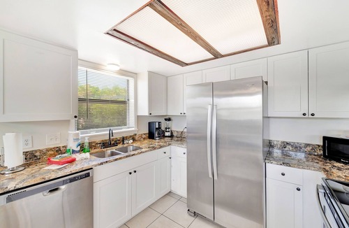 Englewood House | Dog Friendly Spacious Quadplex