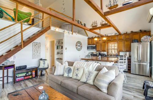 Westover House | Dog-Friendly Westover Cottage with River Access!