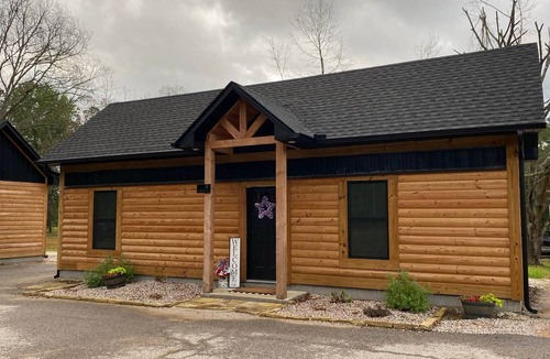 Bismarck Cabin | Dog House:Lake, trails, golf