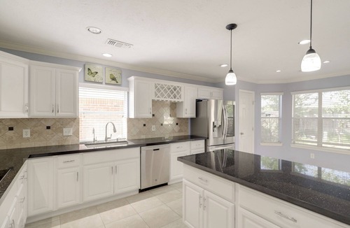 George Bush Park/Eldridge House | Dogs Welcome, Fenced Yard: Richmond Retreat!